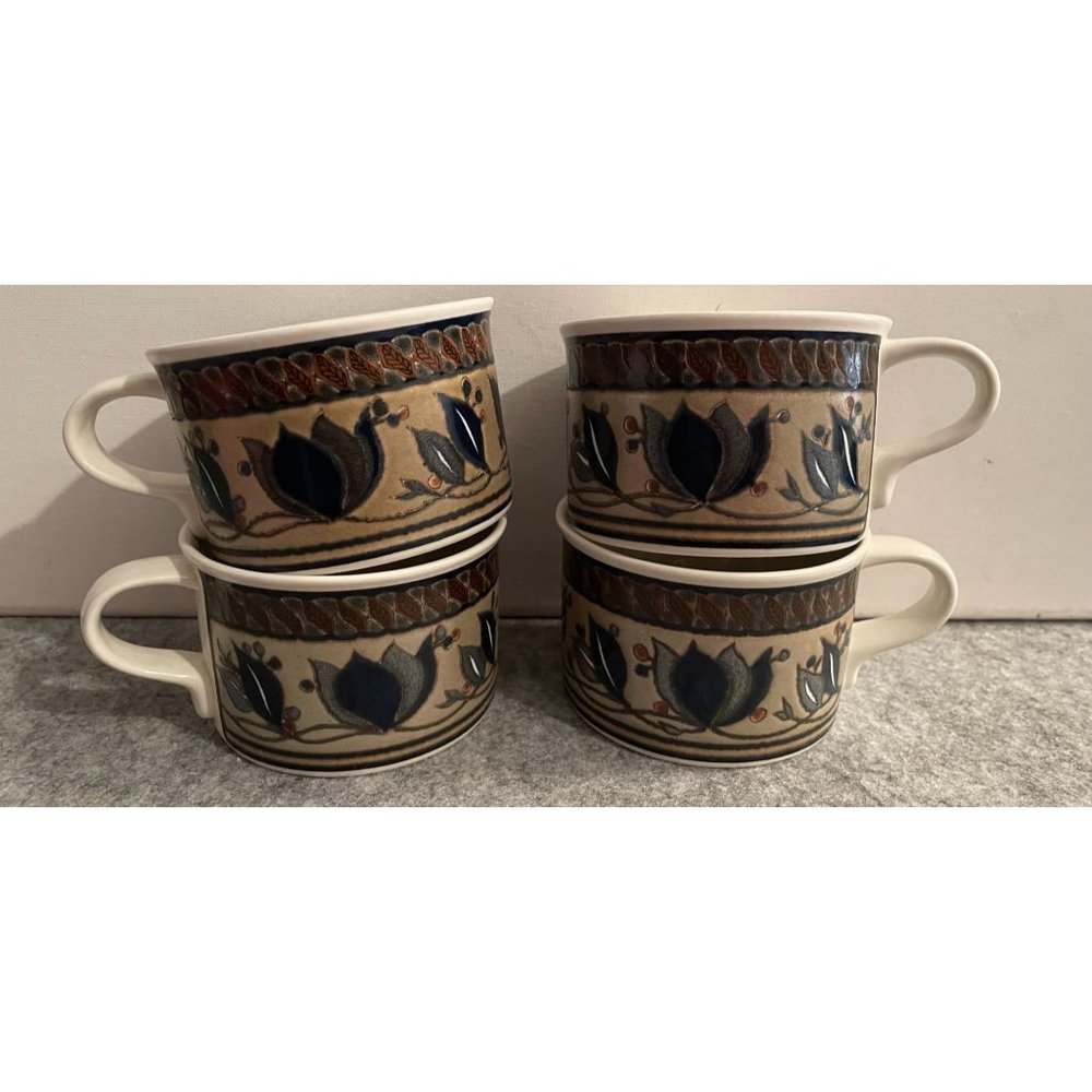 4 Mikasa Intaglio Arabella Coffee Cups  # 1202